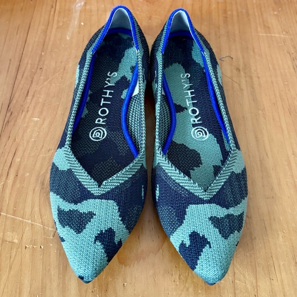 Rothy’s The Point Flat | Size 7 - Picture 3 of 12